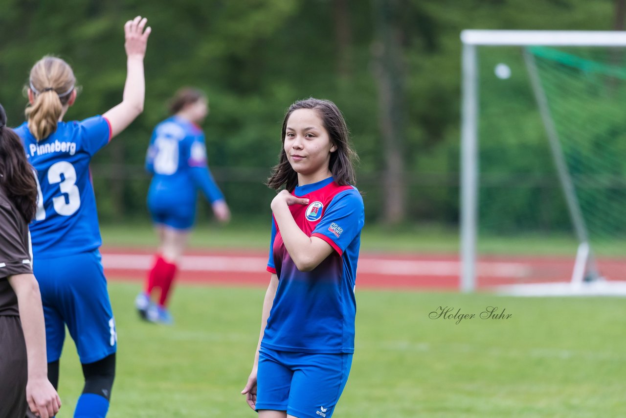 Bild 283 - wCJ VfL Pinneberg3 - St.Pauli : Ergebnis: 2:1